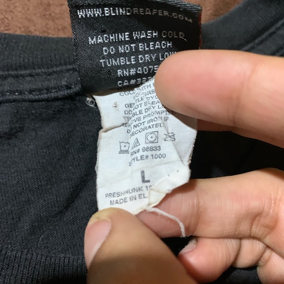 Y2K blind skateboards graphic shirt - Picture 6 of 11